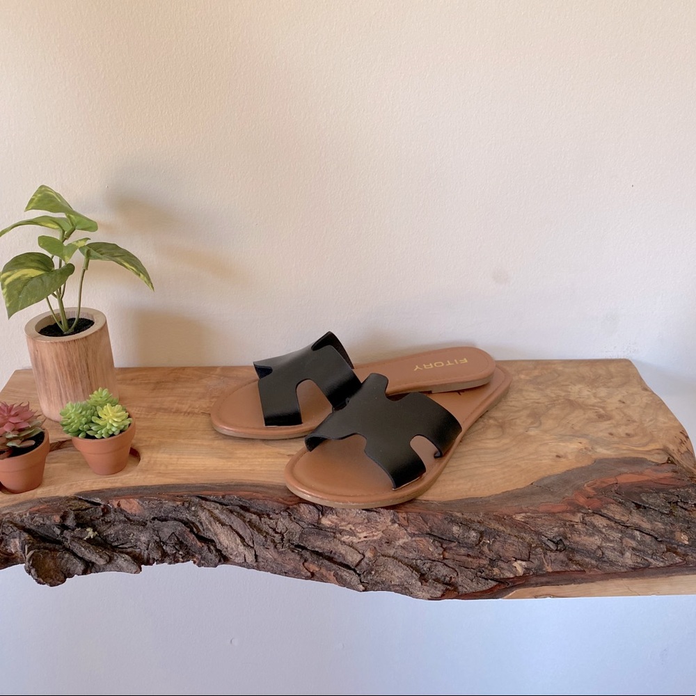 Black Trendy Sandal